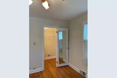 3333 W 102nd Street, Evergreen Park, IL 60805 - Photo 13
