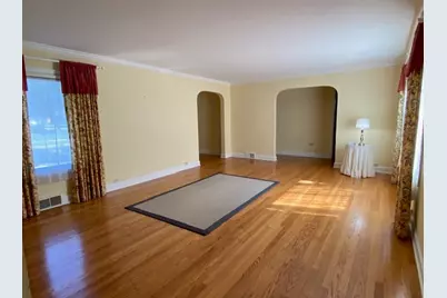 3333 W 102nd Street, Evergreen Park, IL 60805 - Photo 5