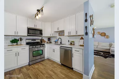 3740 167th Place, Country Club Hills, IL 60478 - Photo 5