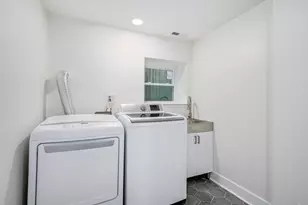 1907 W Berwyn Ave, Chicago, IL 60640 - Photo 39