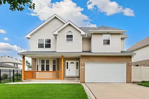 8542 Latrobe Ave, Burbank, IL 60459 - Photo 1