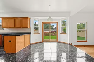 8542 Latrobe Ave, Burbank, IL 60459 - Photo 11