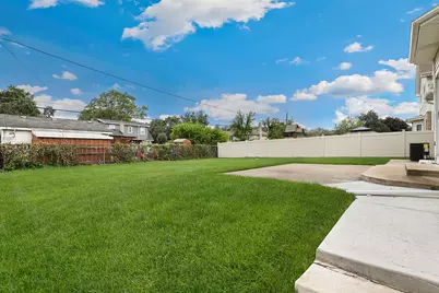 8542 Latrobe Avenue, Burbank, IL 60459 - Photo 29