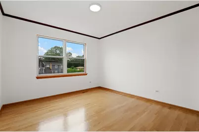 8542 Latrobe Avenue, Burbank, IL 60459 - Photo 23