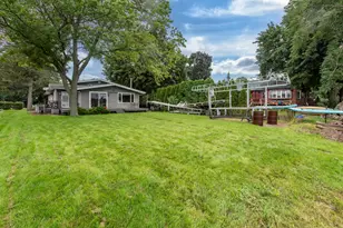 19123 101st St, Bristol, WI 53104 - Photo 9