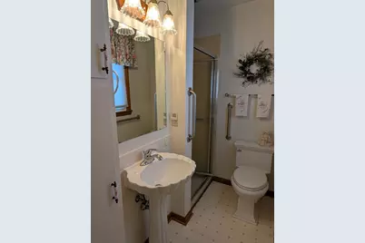 1358 Empire Court, Freeport, IL 61032 - Photo 11