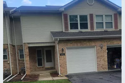 405 S Wenbriar Square, Addison, IL 60101 - Photo 1