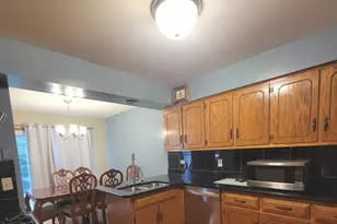 405 S Wenbriar Square, Addison, IL 60101 - Photo 25