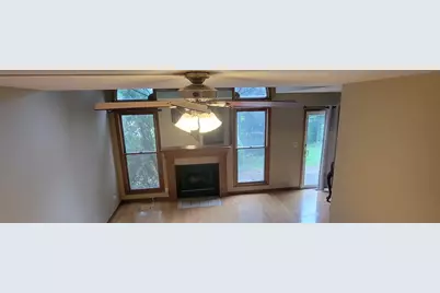 405 S Wenbriar Square, Addison, IL 60101 - Photo 5