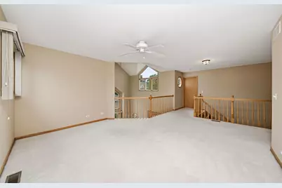 2218 Tamarack Drive, Downers Grove, IL 60515 - Photo 23