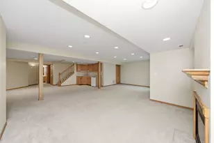 2218 Tamarack Dr, Downers Grove, IL 60515 - Photo 27