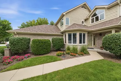 2218 Tamarack Drive, Downers Grove, IL 60515 - Photo 3