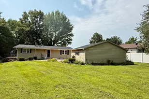 12 Yardley Dr, Spring Valley, IL 61362 - Photo 25