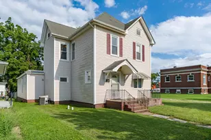 206 N College Ave, Aledo, IL 61231 - Photo 3