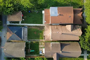8322 S Burnham Ave, Chicago, IL 60617 - Photo 15