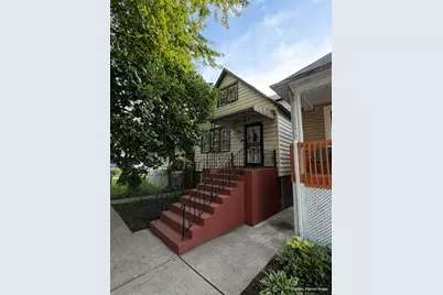 8322 S Burnham Avenue, Chicago, IL 60617 - Photo 1