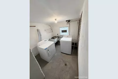 8322 S Burnham Avenue, Chicago, IL 60617 - Photo 13