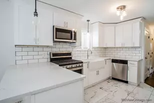 1037 W 103rd St, Chicago, IL 60643 - Photo 3