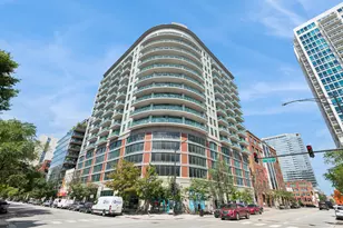 340 W Superior St, Chicago, IL 60654 - Photo 1