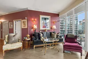 340 W Superior St, Chicago, IL 60654 - Photo 3