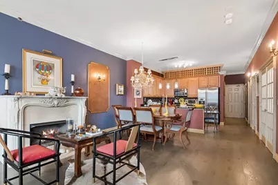 340 W Superior Street #1104, Chicago, IL 60654 - Photo 5