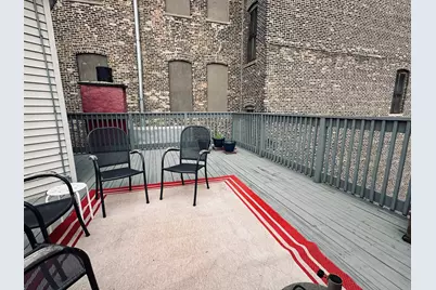353 W Chicago Avenue #4E, Chicago, IL 60654 - Photo 17