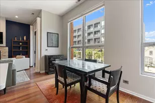 1717 N Western Ave, Chicago, IL 60647 - Photo 9