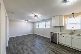 16039 Marion Dr, South Holland, IL 60473 - Photo 7