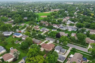 319 Gareth Ln, Schaumburg, IL 60193 - Photo 31