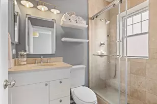 2709 N Mildred Ave, Chicago, IL 60614 - Photo 15