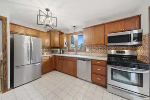 10453 S Stowe Ct, Palos Hills, IL 60465 - Photo 7