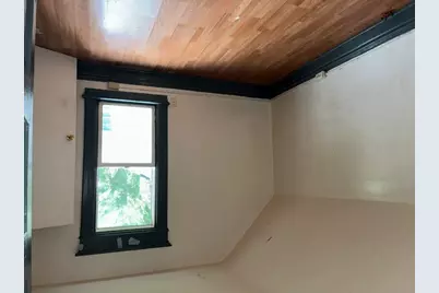 2109 Preston Street, Rockford, IL 61102 - Photo 9