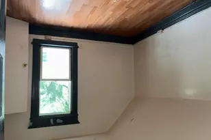 2109 Preston St, Rockford, IL 61102 - Photo 9