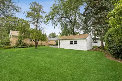 805 N Mitchell Avenue, Arlington Heights, IL 60004 - Photo 19