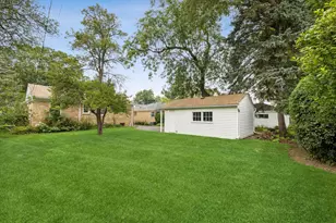 805 N Mitchell Ave, Arlington Heights, IL 60004 - Photo 19