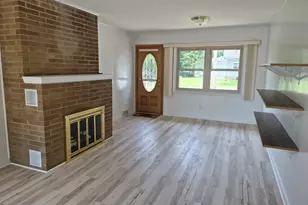 403 Oak St, Utica, IL 61373 - Photo 21