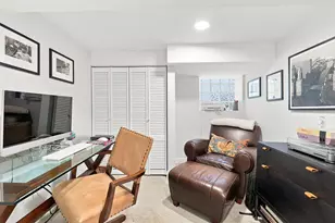 7028 N Oriole Ave, Chicago, IL 60631 - Photo 21