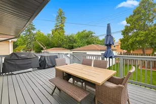 7028 N Oriole Ave, Chicago, IL 60631 - Photo 33