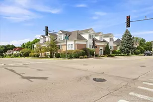 111 S 5th Ave, Saint Charles, IL 60174 - Photo 3