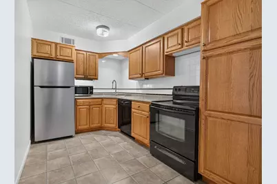 1620 Richmond Circle #205, Joliet, IL 60435 - Photo 9