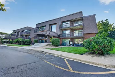 1620 Richmond Circle #205, Joliet, IL 60435 - Photo 3