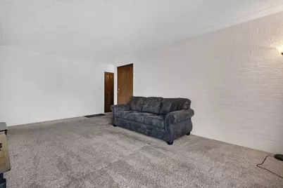 1620 Richmond Circle #205, Joliet, IL 60435 - Photo 7