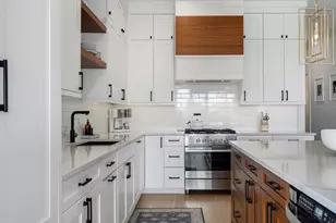 1511 W Irving Park Rd, Chicago, IL 60613 - Photo 9