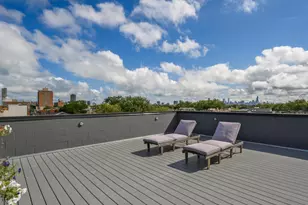 1511 W Irving Park Rd, Chicago, IL 60613 - Photo 21