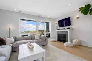 1511 W Irving Park Rd, Chicago, IL 60613 - Photo 5