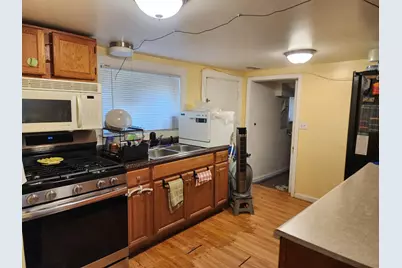 2720 W 96th Place, Evergreen Park, IL 60805 - Photo 19