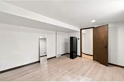 11625 S Avenue L, Chicago, IL 60617 - Photo 29