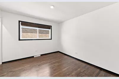 11625 S Avenue L, Chicago, IL 60617 - Photo 19