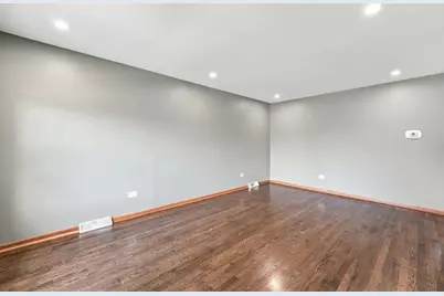 11625 S Avenue L, Chicago, IL 60617 - Photo 5