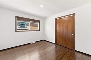 11625 S Ave L, Chicago, IL 60617 - Photo 13